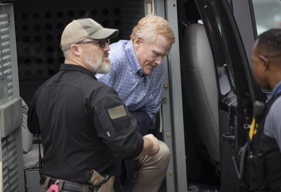 Alex Murdaugh is brought inside the courtroom before his double murder trial at the Colleton County Courthouse in Walterboro, S.C., Thursday, Feb. 2, 2023. (Andrew J. Whitaker/The Post And Courier via AP, Pool)