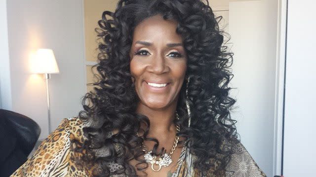 <em>Love and Hip Hop: Atlanta</em> star Momma Dee was all smiles in her latest photo, despite the fact that it was a mug shot. The mother of rapper Lil Scrappy was taken to the Milwaukee County Jail on Saturday morning after being arrested and charged for "fraud on inn keeper – nonpayment," according to the Milwaukee County Sheriff's Office. Milwaukee County Sheriff's Office <strong> NEWS: Texas Teen Arrested For Building a Clock, Gets Epic Response From President Obama</strong> Momma Dee posted the $250 cash bail and was released shortly after 2 p.m. CT on Saturday. The 52-year-old reality star was reportedly celebrating her birthday at a restaurant with friends, but no one wanted to front the allegedly $500 bill, according to TMZ. Momma Dee is claiming that the arrest was all one big misunderstanding. <strong> WATCH: 'Star Trek: Voyager' Star Jennifer Lien Arrested For Exposing Herself to Children</strong> Momma Dee reportedly told TMZ that she was an invited guest to dinner, not that it was an event specifically in her birthday, and she was in the bathroom when the check came and everyone left. "When she came back from the bathroom, she says she was bombarded by restaurant managers and cops who claimed she was dining and ditching," TMZ claims. "She says she was willing to pay her part of the check, but would not pay for the others, and that's when she was busted." Last month, another reality star was arrested on account of shoplifting. Watch the video below to see details on <em>The Real Housewives of Beverly Hills</em> star Kim Richards' run in with the law.