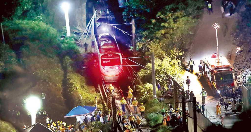 台鐵太魯閣號出軌意外，台鐵局將比照2018年的普悠瑪事故賠償總金額1570萬元辦理。（本報資料照片）