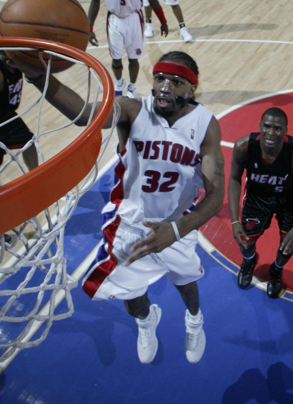 Detroit Pistons' Richard Hamilton goes to the basket against the Miami Heat in Game 6 of the Eastern Conference finals at the Palace of Auburn Hills, June 4, 2005.