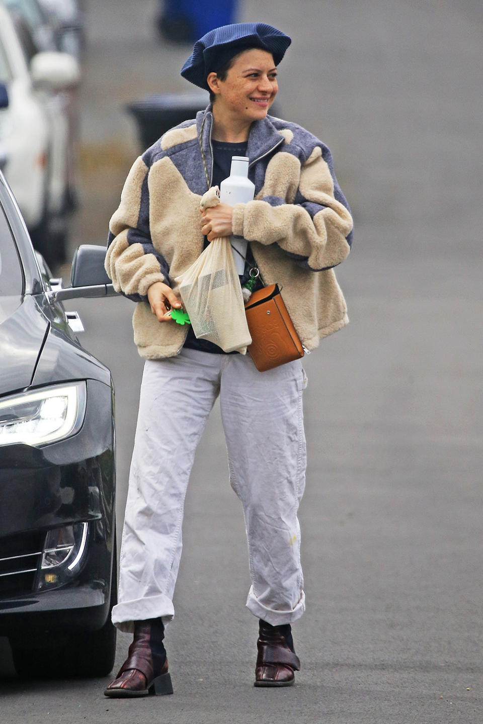 <p>Alia Shawkat looks chic and cozy as she grabs some essentials on Wednesday in L.A.</p>