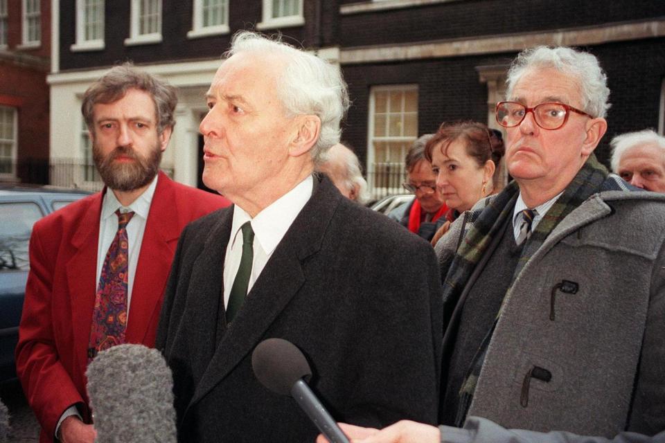 Left to right MPs Jeremy Corbyn, Tony Benn and Tam Dalyell in 1998 (PA)