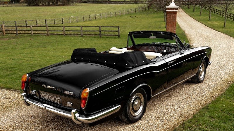 A photo of the rear quarter on Michael Caine's black Rolls Royce. 