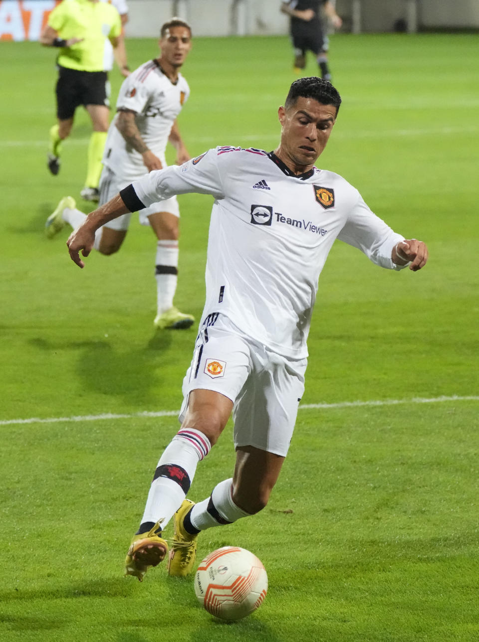 Manchester United's Cristiano Ronaldo controls the ball during the Europa League, group E soccer match between Sheriff Tiraspol and Manchester United at the Zimbru stadium, in Chisinau, Moldova, Thursday, Sept. 15, 2022. (AP Photo/Sergei Grits)
