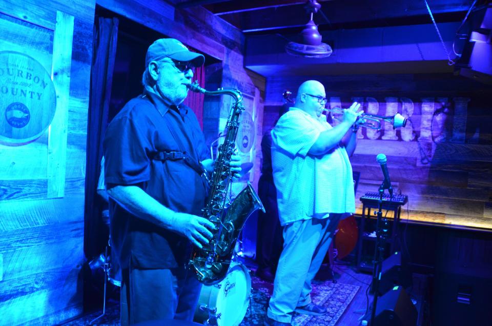 Dan Miller (right) and Lew Del Gatto used to play every Thursday night at The Barrel Room in downtown Fort Myers. Miller died in August 2022.