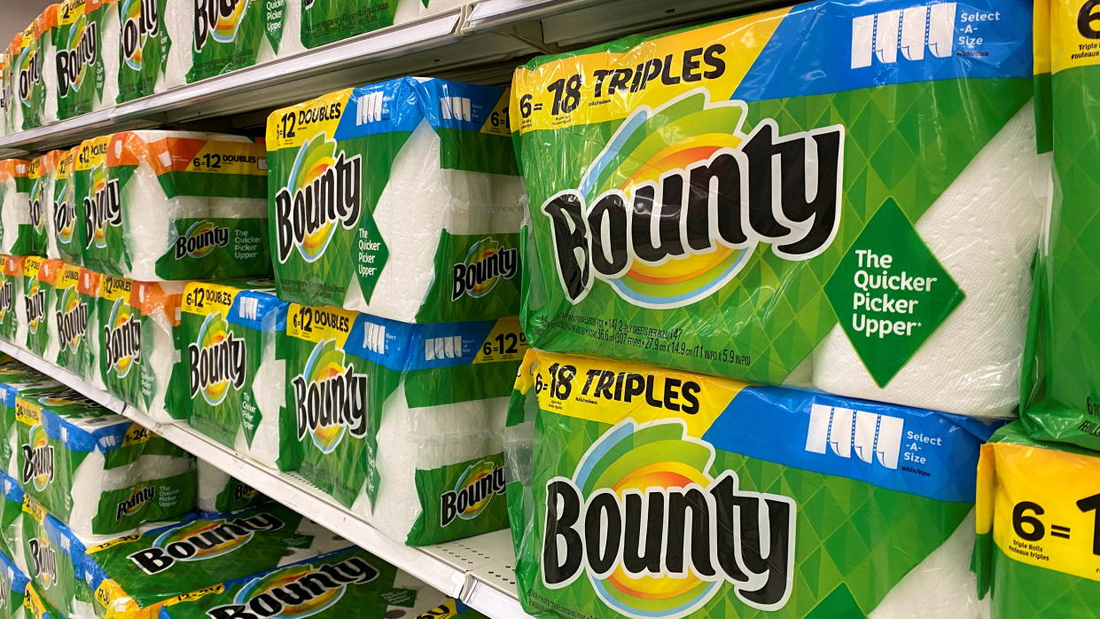 Bounty paper towels made by Procter and Gamble are shown for sale in Encinitas, California, U.S., April 19, 2021.  REUTERS/Mike Blake