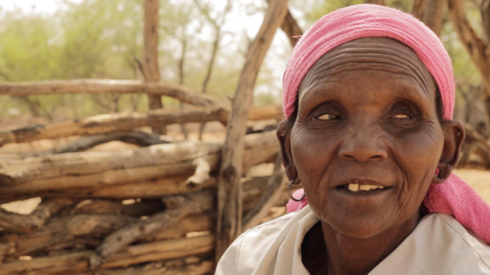 Chepserum lives in an arid part of western Kenya, where she relies on basic subsistence farming. As her eyesight began to fail, she could no longer easily feed herself and her family (Photo: Zoe Flood)