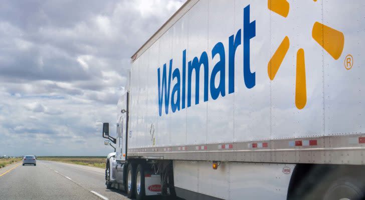 A photo of the Walmart (WMT) logo on the side of a truck.