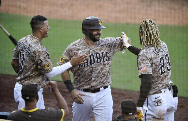 Rally puts Padres back in playoffs for 1st time in 14 years – KGET 17