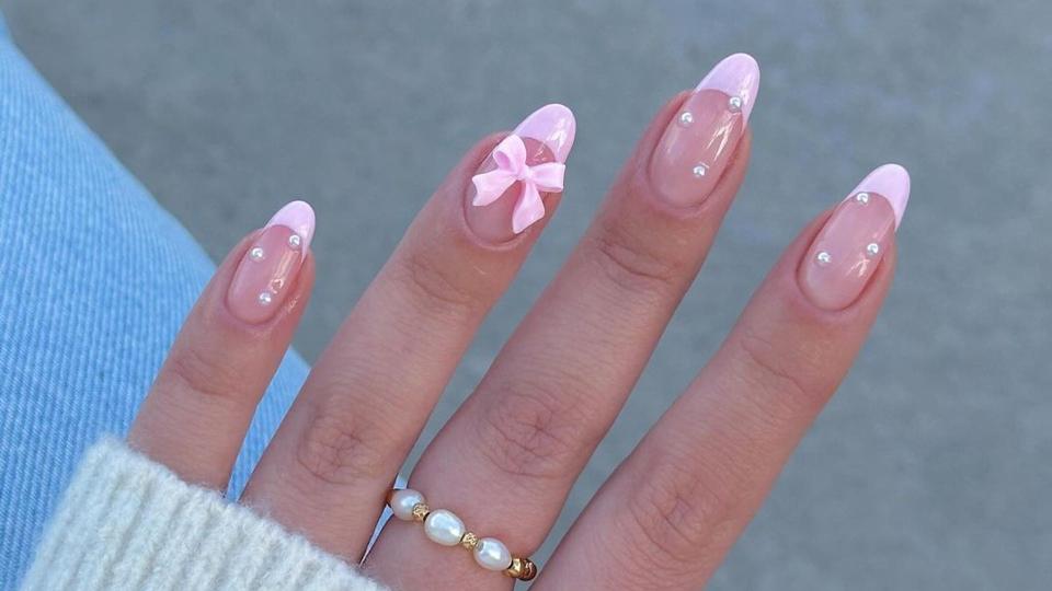 Coquette nails 