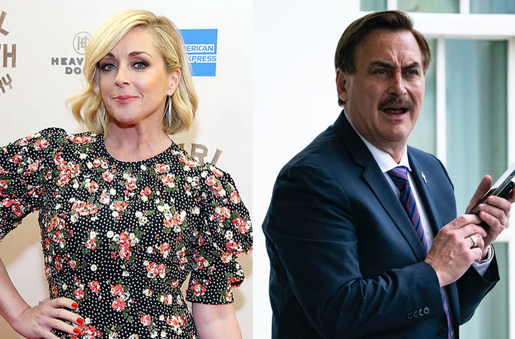 Jane Krakowski keeps her sense of humor amid a report she had a secret romance with MyPillow CEO Mike Lindell. (Photos: Getty Images)