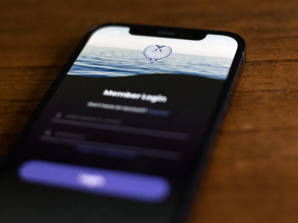 The Kinistin Saulteaux Nation released it's app, designed to keep band members informed, in late April and since then, Chief Felix Thomas estimates nearly one third of the band's population downloaded it. (Bryan Eneas / CBC - image credit)