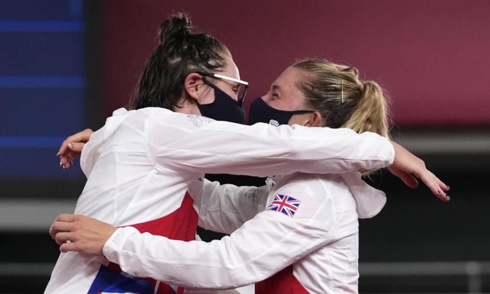 Gold medalist Katie Archibald, left, and Laura Kenny.