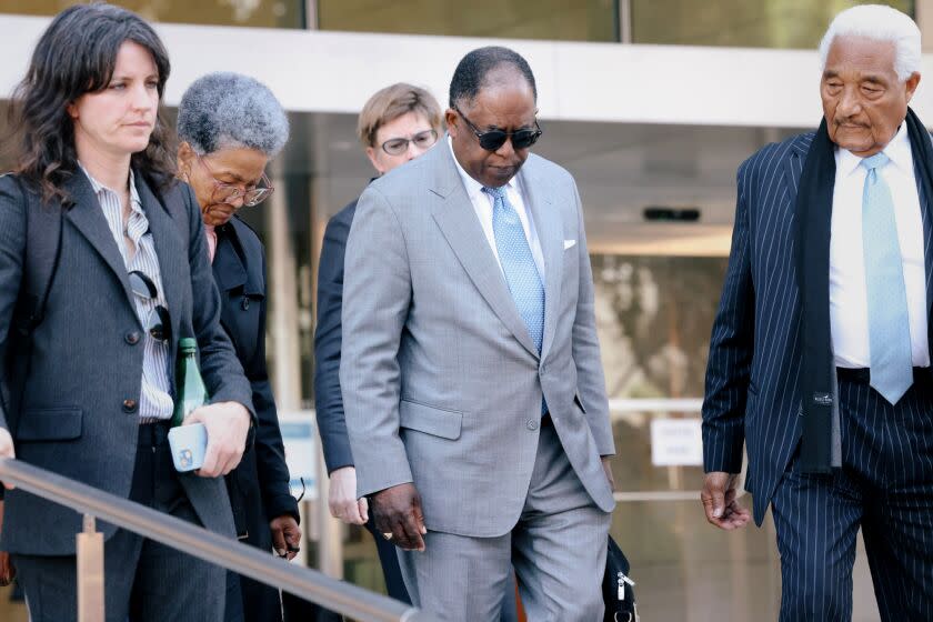 Los Angeles, CA - March 27: L.A. City Councilman Mark Ridley-Thomas leaves court for the day at the Federal Courthouse on Monday, March 27, 2023 in Los Angeles, CA. He is accused of steering lucrative county contracts to USC's social work school in exchange for a slate of benefits for his son. (Dania Maxwell / Los Angeles Times).