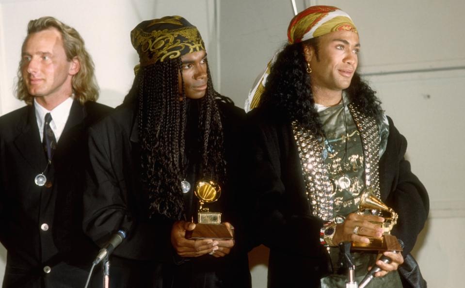 Milli Vanilli, 1990