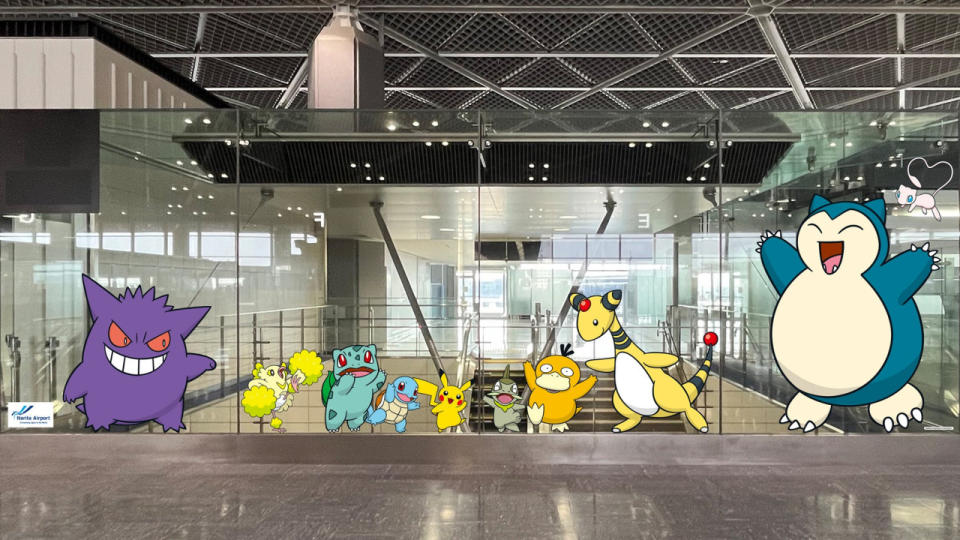 東京旅遊｜Pokémon小精靈現身成田機場！可愛比卡超、卡比獸打卡牆送迎旅客