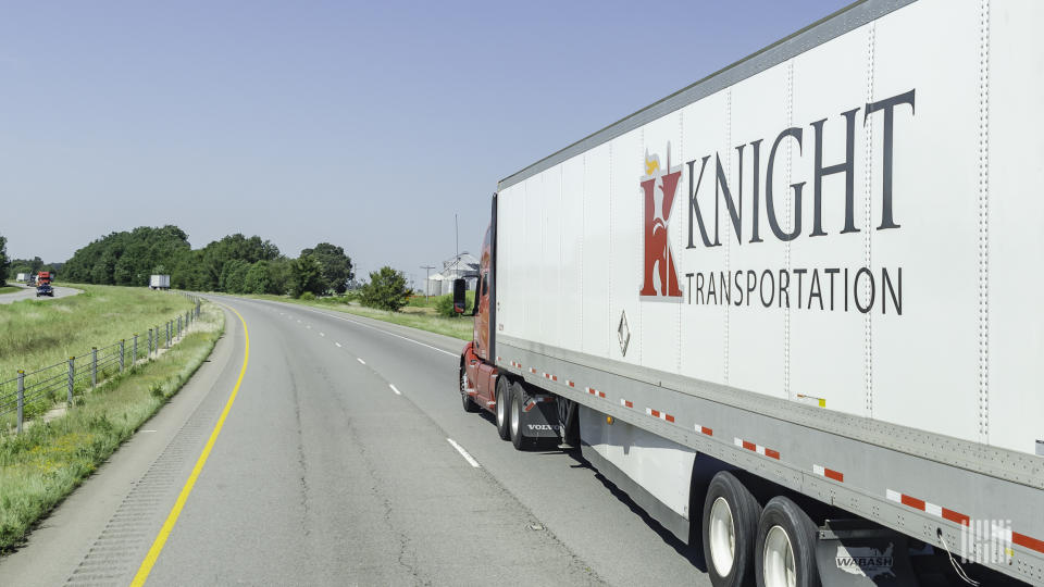 Knight-Swift undergoes layoffs. (Photo: Jim Allen/FreightWaves)