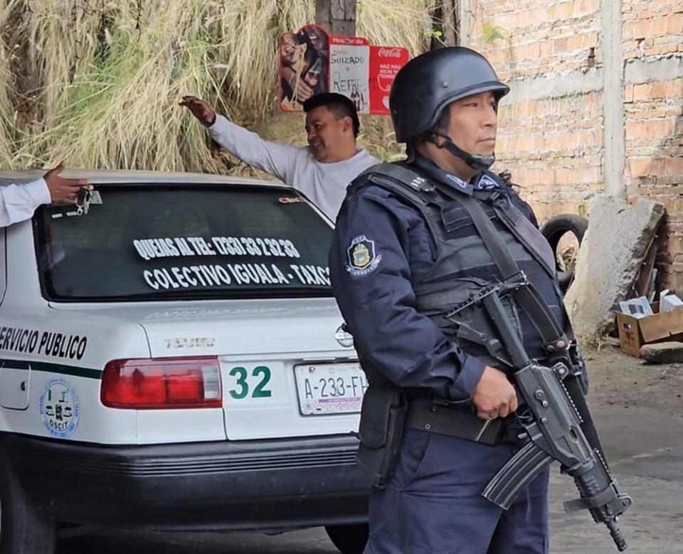 TAXCO, GUERRERO.- El servicio de transporte público en la ciudad de Taxco, en la zona norte de Guerrero, se suspendió durante casi una semana por amenazas del crimen organizado contra los transportistas.  FOTO: ESPECIAL/ ARCHIVO CUARTOSCURO.COM