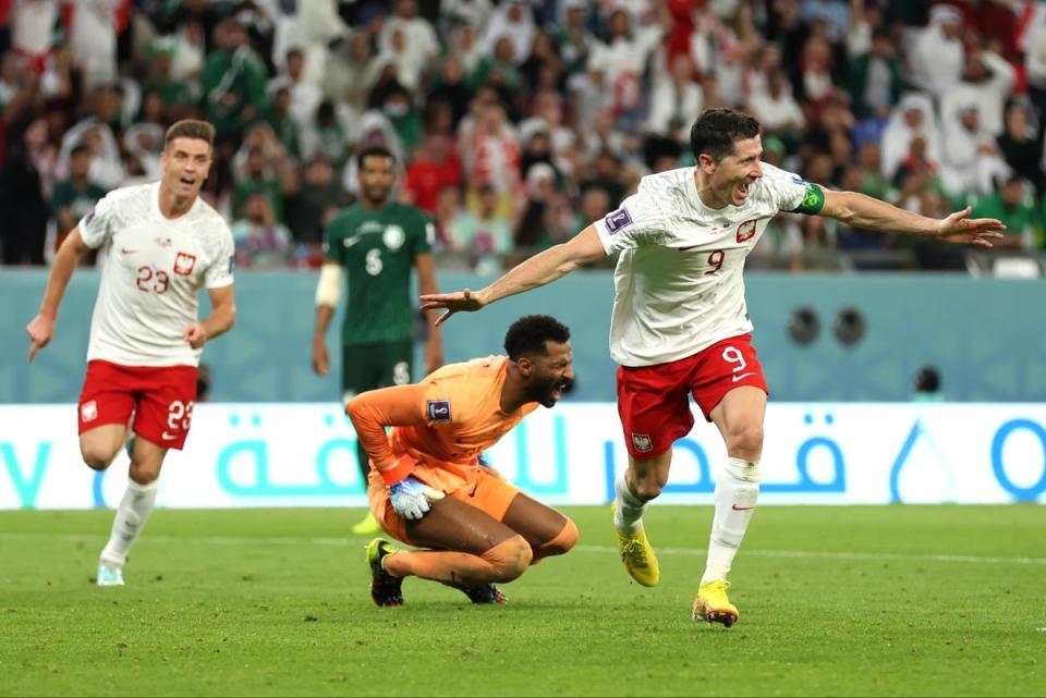 Robert Lewandowski missed a late chance for a second goal. (Getty Images)