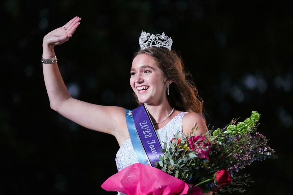 Mitchell County's Mary Ann Fox is crowned the 2022 Iowa State Fair queen Saturday in Des Moines.