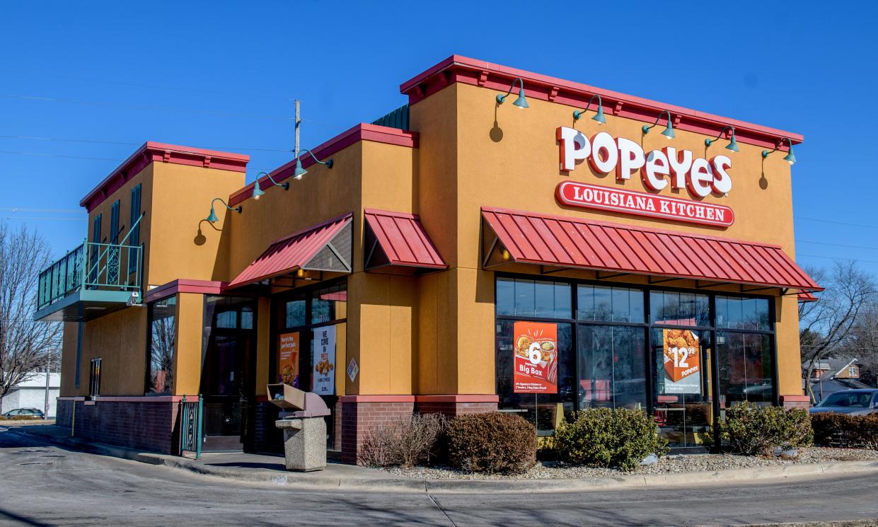 The Popeyes Louisiana Kitchen restaurant at 1800 N. Knoxville Ave. in Peoria is closed until further notice because of a leaky grease tank.