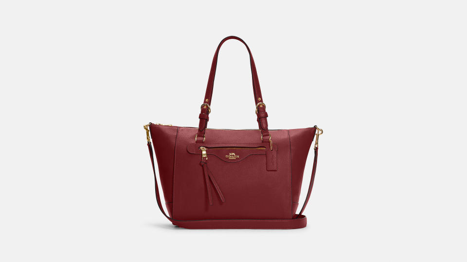 Kleo Carryall. Image via Coach Outlet.