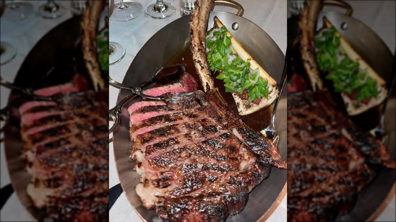 Tomahawk steak 