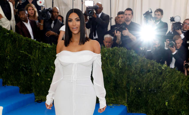 Kim Kardashian Shows Off Louis Vuitton Trash Cans - Videos - NowThis