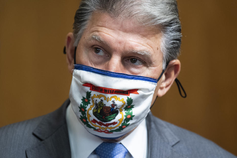 Sen. Joe Manchin (D-W.Va.) wants to do something bipartisan on voting rights, but he can't find more than one Republican to support anything.  (Photo: Tom Williams/CQ-Roll Call via Getty Images)