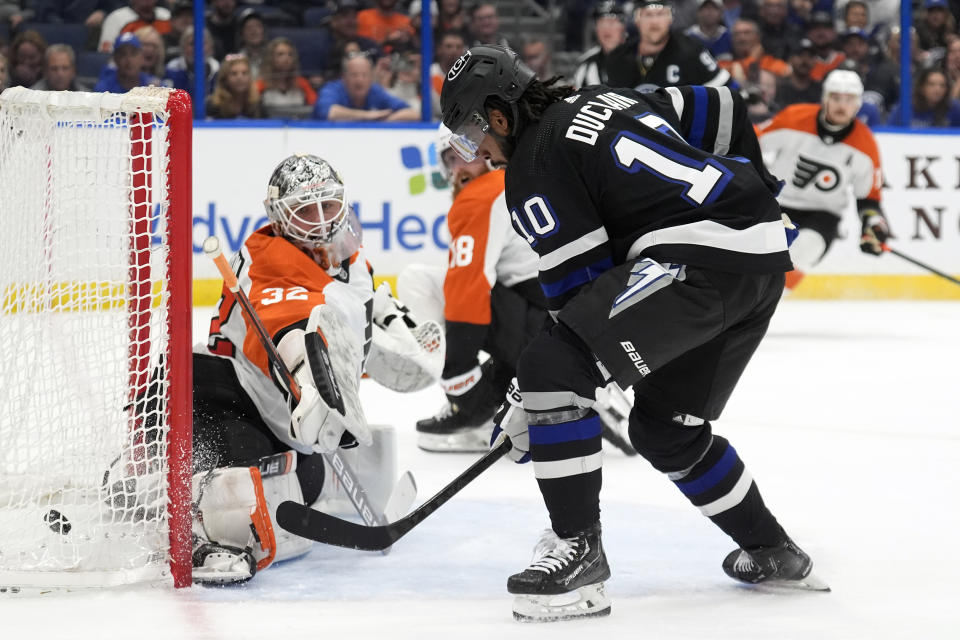 Tampa Bay Lightning left winger Anthony Duclair (10) scores past Philadelphia Flyers goaltender Felix Sandstrom (32) during the second period of an NHL hockey game Saturday, March 9, 2024, in Tampa, Fla. (AP Photo/Chris O'Meara)