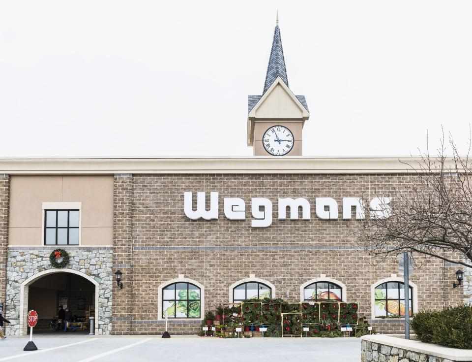 <p>Despite the fact that there are less than 100 locations in the United States, Wegmans consistently nabs a top spot in the annual list of America's favorite <a rel="nofollow noopener" href="https://www.delish.com/food/g22548090/best-grocery-store-in-every-state/" target="_blank" data-ylk="slk:grocery store chains;elm:context_link;itc:0;sec:content-canvas" class="link ">grocery store chains</a>. There are many reasons for that: The supermarket is known for excellent quality, fresh produce, terrific customer service, and low prices that are hard for other stores to compete with. <br></p><p>Shopping at a Wegmans can be a bit overwhelming - there is so much to see and check out that you might not know where to start. These tips will help you make the most of your grocery shopping experience and save on your favorite items without skimping on quality. </p>