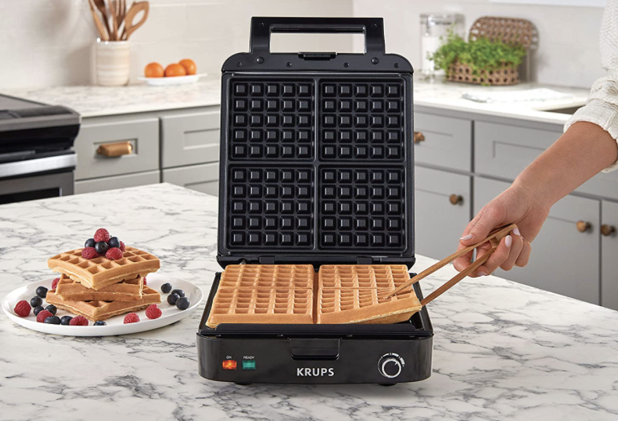 A Ton of Top-Rated Waffle Makers Are on Sale Right Now
