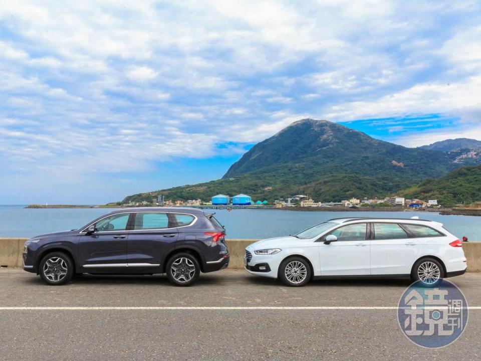 HYUNDAI Santa Fe Turbo Hybrid V.S. FORD Mondeo Hybrid Wagon