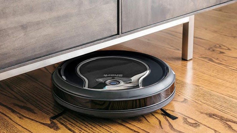 The excellent dirt pickup on this robot vacuum will keep your floors looking spiffy year-round.