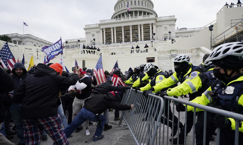 <span>Photograph: Julio Cortez/AP</span>