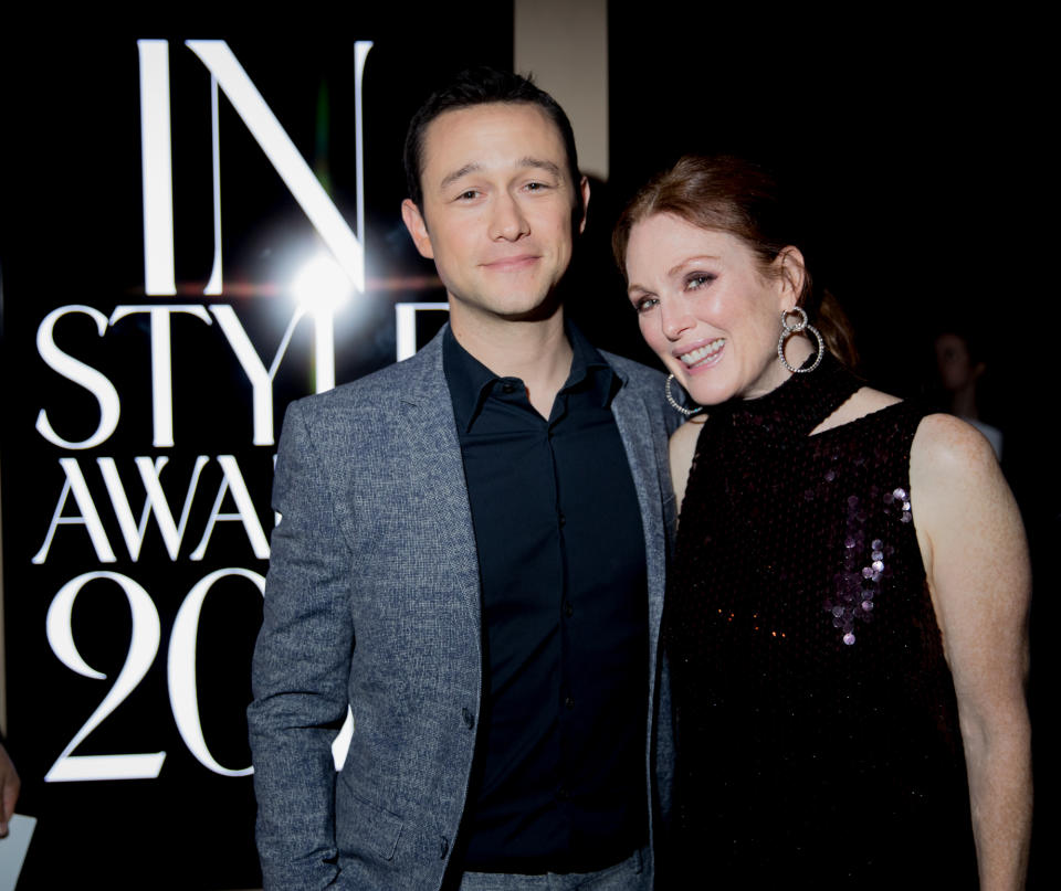 Joseph Gordon-Levitt and Julianne Moore