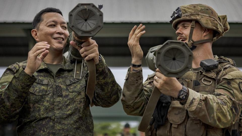 US and Philippine troops take part in weapons training during the 'Balikatan' or 'shoulder-to-shoulder' US-Philippines joint military exercises in Fort Magsaysay on April 13, 2023 in Nueva Ecija, Philippines.