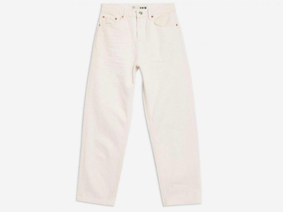 Moto Ecru Straight Cropped Jeans, £40, Topshop