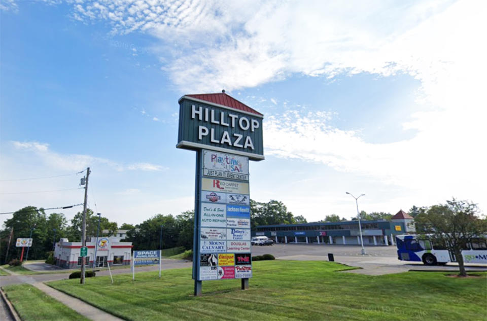 Hilltop Plaza in Mount Healthy, Ohio. (Google Maps)