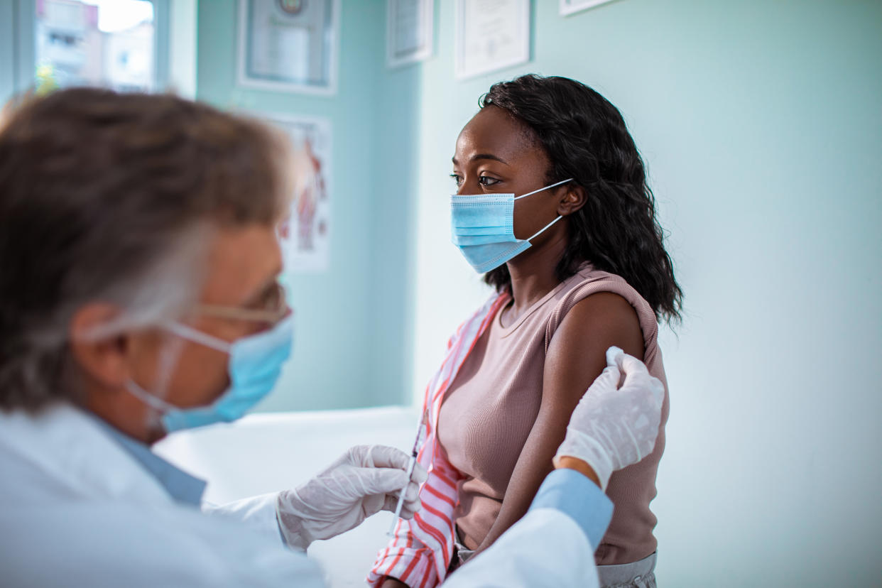 The UK is vaccinating 140 people per minute against COVID-19 on average, according to government officials. Photo: Getty Images