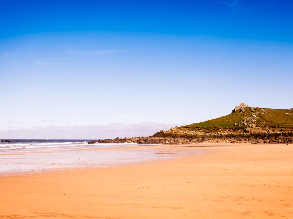 Empty beaches await when you swap summer for autumn (Getty Images/iStockphoto)