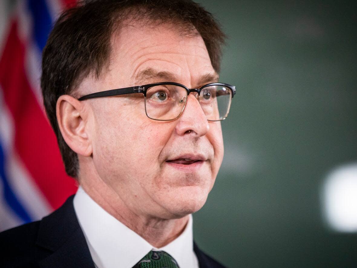 Adrian Dix met with a number of doctors at Surrey Memorial Hospital on Tuesday, days after open letters were released warning of an excessive amount of patients. (Ben Nelms/CBC - image credit)