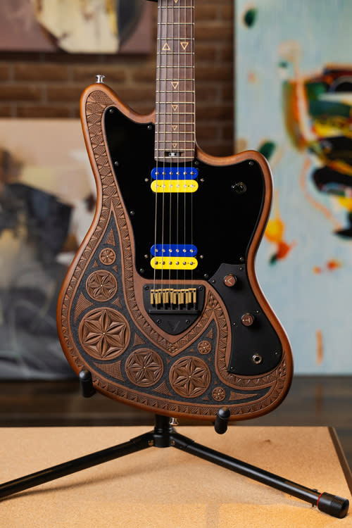 Valiant Guitars Oberig Ukraine Jupiter models