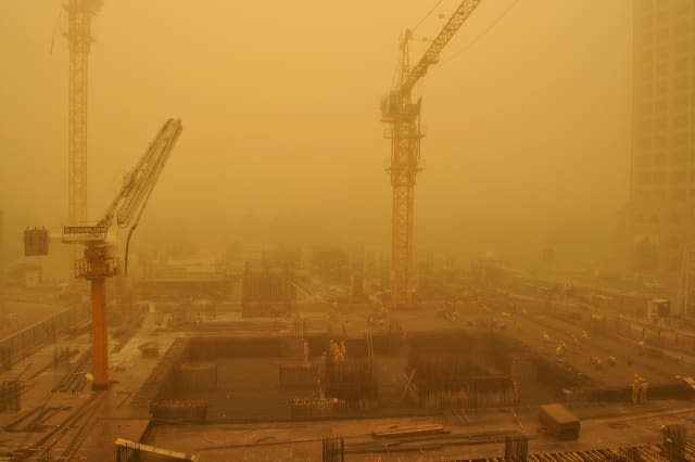 Mideast Emirates Gulf Sandstorm