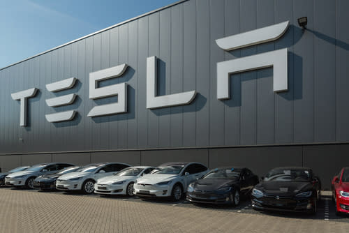 Breaking! Tesla-Aktie fällt - Model-3-Auslieferungen unter Erwartungen