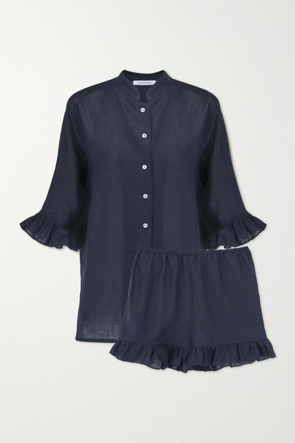 18) Ruffled linen pajama set