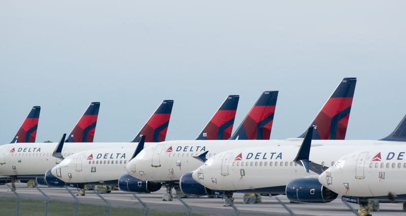 Photo of Delta planes