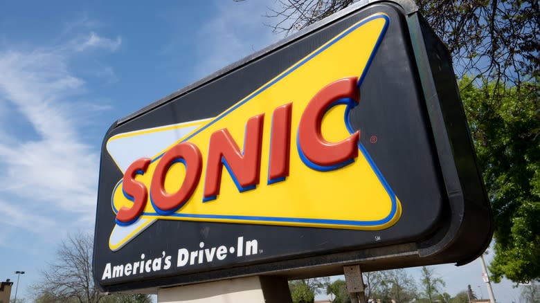 Sonic Drive In 