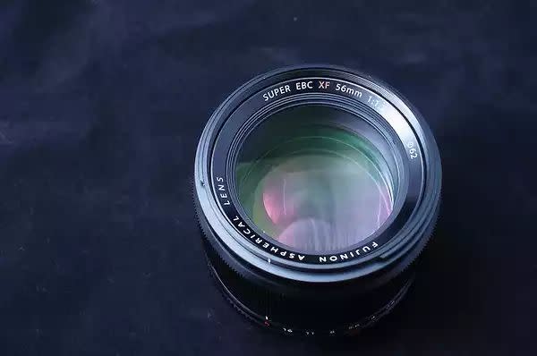 ▲Fujinon XF 56mm F1.2 APD除了增加APD濾鏡外，外觀上與原先的版本相同