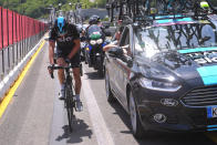<p>Geraint Thomas (Sky), here in the 12th stage between Forli and Reggio Emilia, will abandon ahead of stage 13 due to his injuries, sustained in the ninth stage crash. </p>